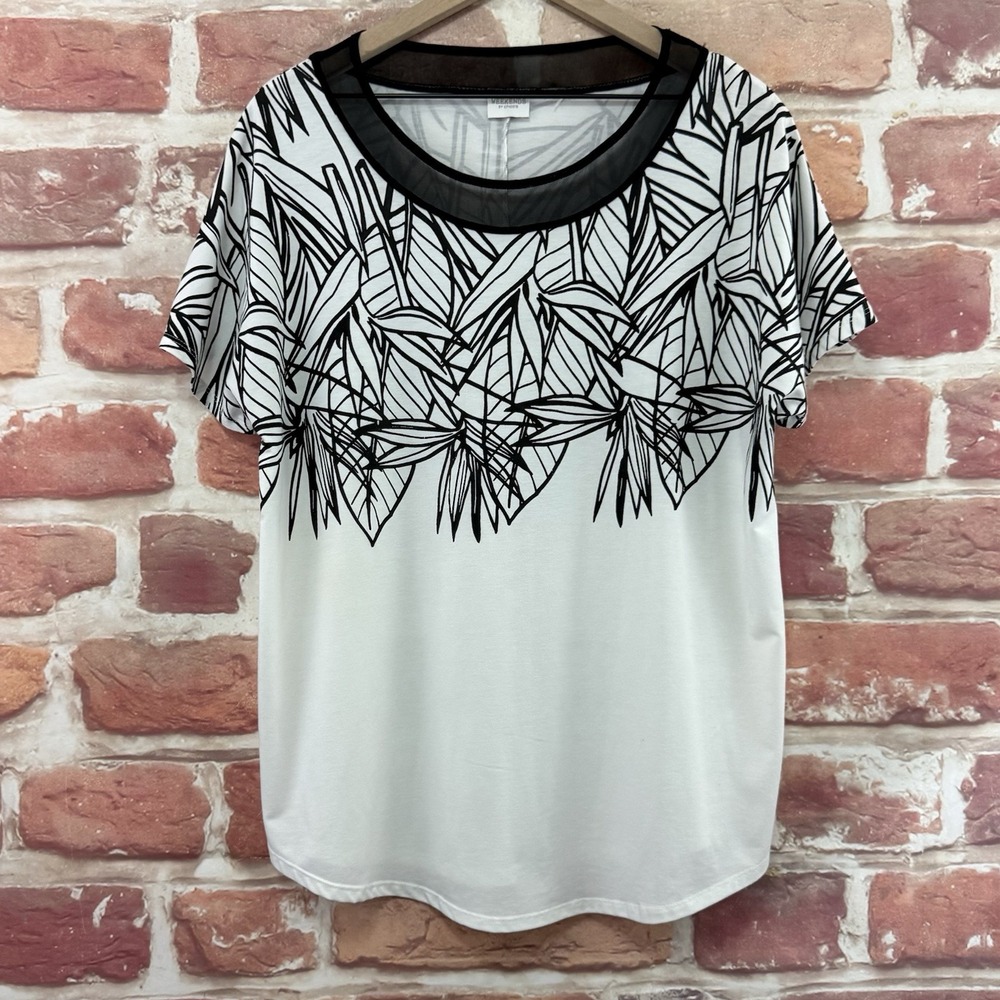 Chicos Top Women's Medium White Black Abstract Leaves Mesh Neck Casual Shirt